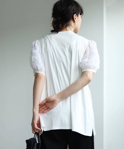 yuni（ユニ　）の「《2021 early autumn 》クルクルテープ刺繍 パフスリーブプルオーバー（Tシャツ/カットソー・レディース・ホワイト/ブラック・FREE）」の5枚目の写真