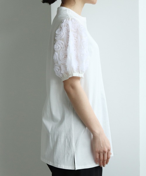 yuni（ユニ　）の「《2021 early autumn 》クルクルテープ刺繍 パフスリーブプルオーバー（Tシャツ/カットソー・レディース・ホワイト/ブラック・FREE）」の10枚目の写真