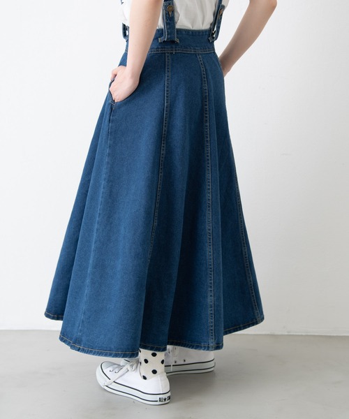 MERLOT(メルロー)の「サスペンダー付きデニムスカート(デニムスカート・レディース・インディゴブルー・MEDIUM)」の15枚目の写真