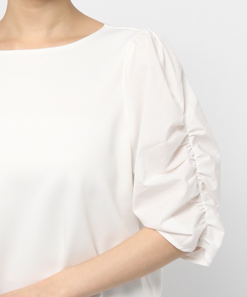 GLOBAL WORK(グローバルワーク)の「マトンスリーブカットブラウス【MATINEE LINE】【一部店舗限定】/940069(Tシャツ/カットソー・レディース・ホワイト/ダークグレー・MEDIUM/LARGE)」の13枚目の写真