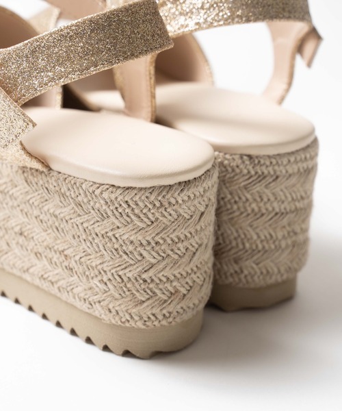 WEGO(ウィゴー)の「WEGO/厚底ジュートサンダル(サンダル・レディース・ゴールド/その他1/ホワイト系その他・MEDIUM/LARGE)」の9枚目の写真