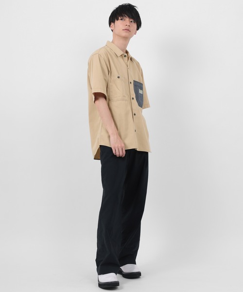 SMITH'S(スミス)の「【SMITH'S AMERICAN/スミスアメリカン】TCツイル 切替ポケット ワーク半袖シャツ(シャツ/ブラウス・メンズ・ブラック/ブルー系その他/ベージュ・M/L/XL)」の5枚目の写真