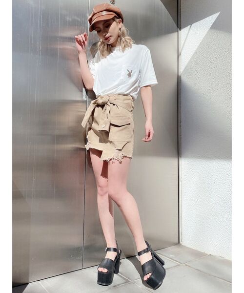 GYDA(ジェイダ)の「ウエストマークアシンメトリースカートライクショーパン(スカート・レディース・チャコールグレー/ベージュ・FREE)」の4枚目の写真