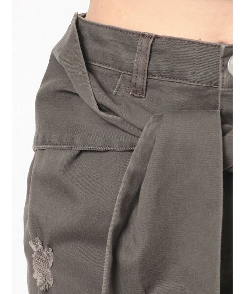 GYDA(ジェイダ)の「ウエストマークアシンメトリースカートライクショーパン(スカート・レディース・チャコールグレー/ベージュ・FREE)」の17枚目の写真