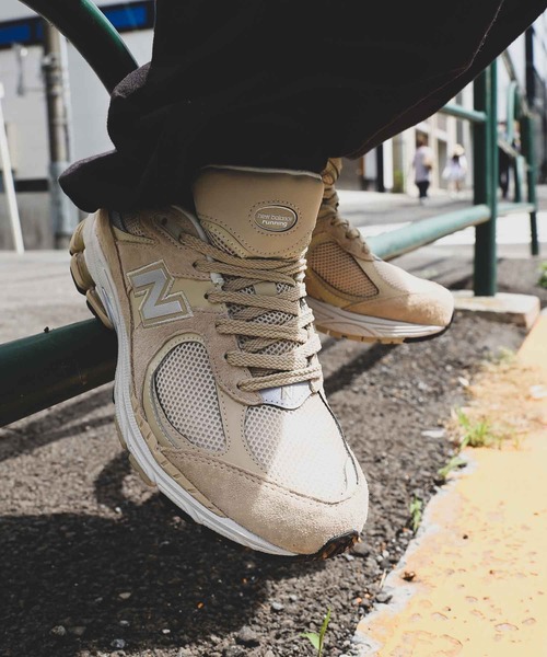 New Balance ML2002R2 / ãã¥ã¼ãã©ã³ã¹ ML2002R2ï¼ã¹ãã¼ã«ã¼ï¼ï½New Balanceï¼ãã¥ã¼ãã©ã³ã¹ï¼ã®ãã¡ãã·ã§ã³éè²© - ZOZOTOWN