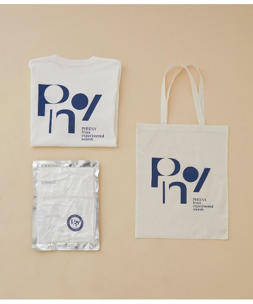 PHEENY（フィーニー）の「【PHEENY】別注パックTee（Tシャツ/カットソー・レディース・ホワイト/ライトグリーン・FREE）」の2枚目の写真