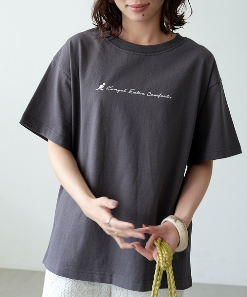 KANGOL EXTRA COMFORT(カンゴールエクストラコンフォート)の「クルーネック ロゴ半袖Tシャツ(Tシャツ/カットソー・レディース・チャコールグレー/ブルー/ライトグリーン/ライトベージュ・LL/M/L)」の2枚目の写真