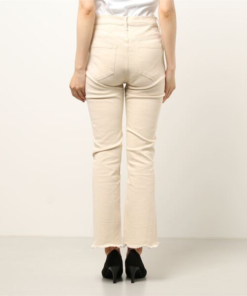 CAPRICIEUX LE'MAGE（カプリシューレマージュ）の「ストレッチプチフレアデニム（デニムパンツ・レディース・アイボリー/ブルー・36/38）」の4枚目の写真