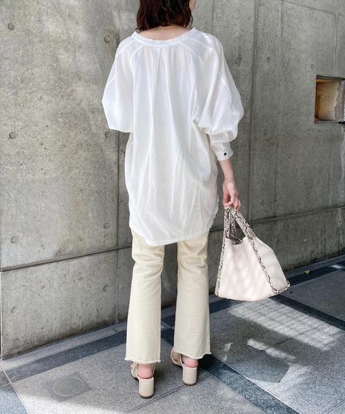 CAPRICIEUX LE'MAGE（カプリシューレマージュ）の「ストレッチプチフレアデニム（デニムパンツ・レディース・アイボリー/ブルー・36/38）」の5枚目の写真