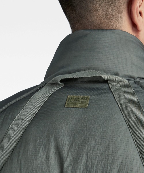 G-STAR（ジースター）の「FIELD PUFFER JACKET PM/中綿/サステナブル（ダウンジャケット/コート・メンズ・グレー/ダークブラック・X-LARGE/SMALL/MEDIUM/X-SMALL/LARGE）」の7枚目の写真