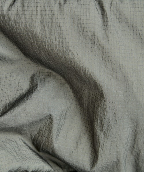 G-STAR（ジースター）の「FIELD PUFFER JACKET PM/中綿/サステナブル（ダウンジャケット/コート・メンズ・グレー/ダークブラック・X-LARGE/SMALL/MEDIUM/X-SMALL/LARGE）」の12枚目の写真