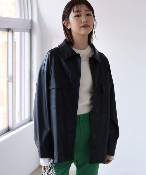 BeAMS DOT（ビームスドット）の「【WEB限定】BeAMS DOT / フェイクレザー オーバーブルゾン（ブルゾン・レディース・ブラック/グリーン系その他3・FREE）」の7枚目の写真