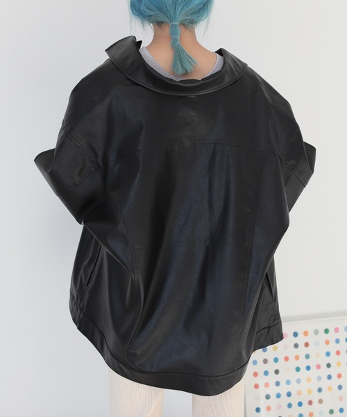 BeAMS DOT（ビームスドット）の「【WEB限定】BeAMS DOT / フェイクレザー オーバーブルゾン（ブルゾン・レディース・ブラック/グリーン系その他3・FREE）」の5枚目の写真