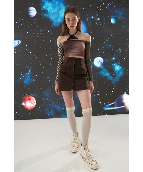 oddoneout(オッドワンアウト)の「『ODD ONE OUT/オッドワンアウト』Space off-shoulder crop T-shirts/総柄 オフショルダー クロップド丈 長袖Tシャツ(Tシャツ/カットソー・レディース・ブラウン/ブルー・FREE)」の11枚目の写真