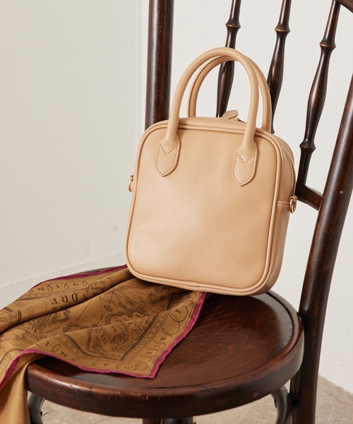 SALON adam et rope'（サロン アダム エ ロペ）の「2WAYスクエア