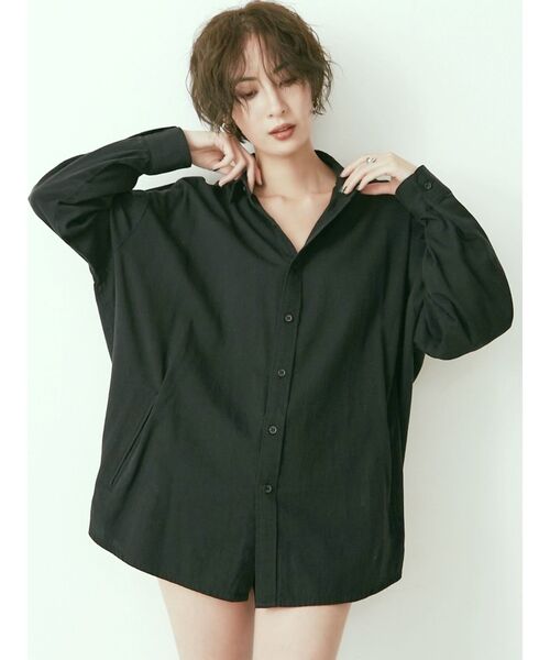 GYDA(ジェイダ)の「pocketシンプルシャツ(シャツ/ブラウス・レディース・ブラック/オフホワイト・FREE)」の6枚目の写真