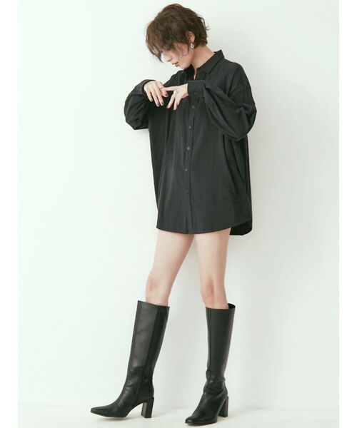 GYDA(ジェイダ)の「pocketシンプルシャツ(シャツ/ブラウス・レディース・ブラック/オフホワイト・FREE)」の14枚目の写真