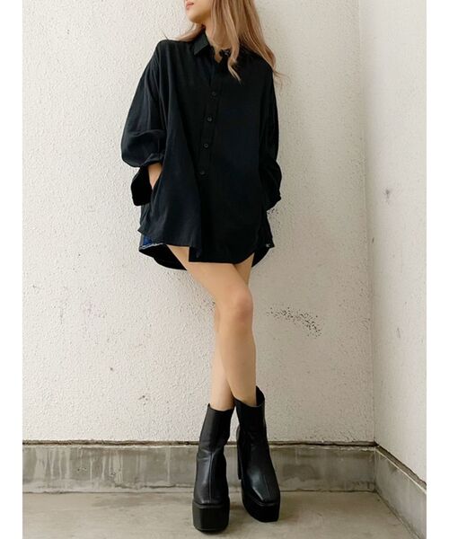 GYDA(ジェイダ)の「pocketシンプルシャツ(シャツ/ブラウス・レディース・ブラック/オフホワイト・FREE)」の20枚目の写真