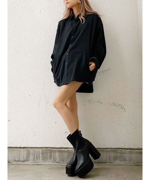 GYDA(ジェイダ)の「pocketシンプルシャツ(シャツ/ブラウス・レディース・ブラック/オフホワイト・FREE)」の4枚目の写真