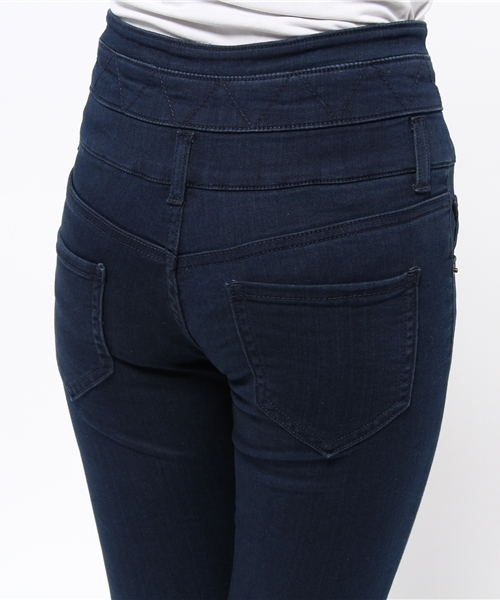 WEGO（ウィゴー）の「WEGO/前ボタンハイウエストスキニーパンツ（デニムパンツ・レディース・ダークインディゴブルー/ライトインディゴブルー/ホワイト/インディゴブルー・MEDIUM/LARGE）」の15枚目の写真