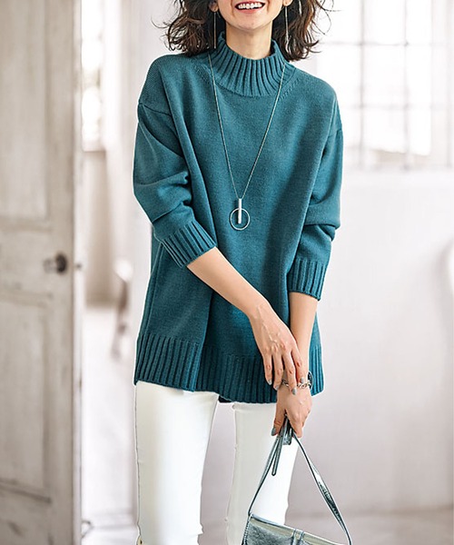 BELLUNA（ベルーナ）の「バックスリットデザインニットプルオーバー（ニット/セーター・レディース・ネイビー/イエロー/ブルー/モカ・MEDIUM/LARGE/X-LARGE）」の13枚目の写真