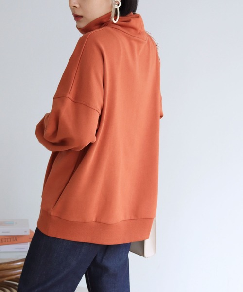 HER CLOSET(ハークローゼット)の「【shemoshelly】ビッグシルエットハイネックスウェットプルオーバー(スウェット・レディース・ブラック/ベージュ/グリーン/テラコッタ・M)」の10枚目の写真