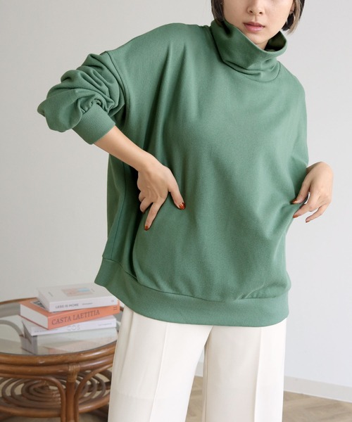 HER CLOSET(ハークローゼット)の「【shemoshelly】ビッグシルエットハイネックスウェットプルオーバー(スウェット・レディース・ブラック/ベージュ/グリーン/テラコッタ・M)」の8枚目の写真