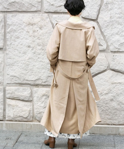 KBF+(ケービーエフプラス)の「KBF+ リネンライクビッグカラーコート∴(その他アウター・レディース・ベージュ・ONE)」の4枚目の写真