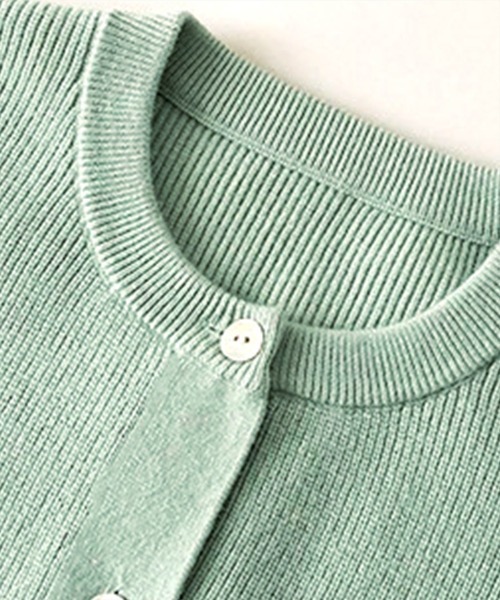 DAY CLOSET（デイ クローゼット）の「レディース きらめきボタンのリブニットカーディガン（カーディガン/ボレロ・レディース・ライトブルー/ブラック/アイボリー/ミント/ピンク系その他・ONE SIZE）」の15枚目の写真