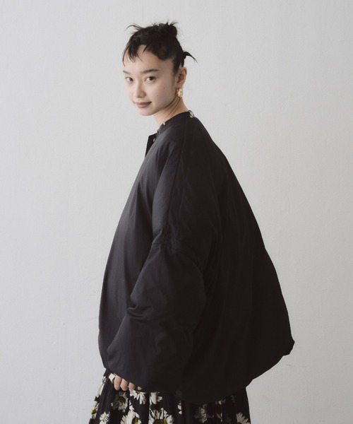 manana suerte（マニャーナスエルテ）の「中綿ボリュームシルエットハーフコート（その他アウター・レディース・ブラック/ライトグレー・FREE）」の10枚目の写真