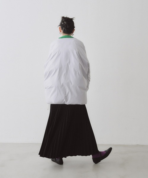 manana suerte（マニャーナスエルテ）の「中綿ボリュームシルエットハーフコート（その他アウター・レディース・ブラック/ライトグレー・FREE）」の16枚目の写真