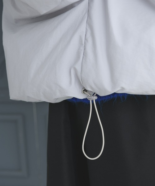 manana suerte（マニャーナスエルテ）の「中綿ボリュームシルエットハーフコート（その他アウター・レディース・ブラック/ライトグレー・FREE）」の7枚目の写真