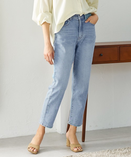 coca（coca）（コカ）の「しゃがめるテーパードデニムパンツ（デニムパンツ・レディース・ブルー系その他/インディゴブルー/ホワイト/ブルー・L/M/S）」の4枚目の写真