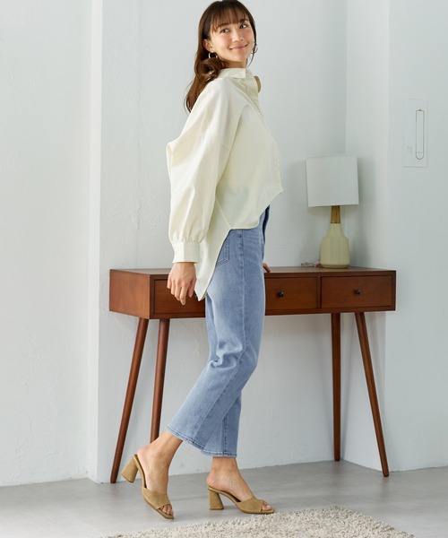 coca（coca）（コカ）の「しゃがめるテーパードデニムパンツ（デニムパンツ・レディース・ブルー系その他/インディゴブルー/ホワイト/ブルー・L/M/S）」の10枚目の写真