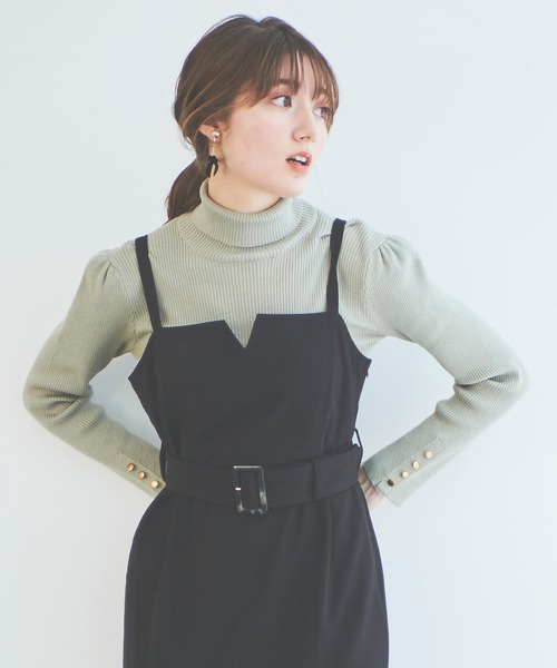 31 Sons de mode（トランテアン　ソン　ドゥ　モード）の「カフスゴールドボタンリブタートルネックニット（ニット/セーター・レディース・ライトグリーン/ピンク/ブラック/サックスブルー・36）」の15枚目の写真
