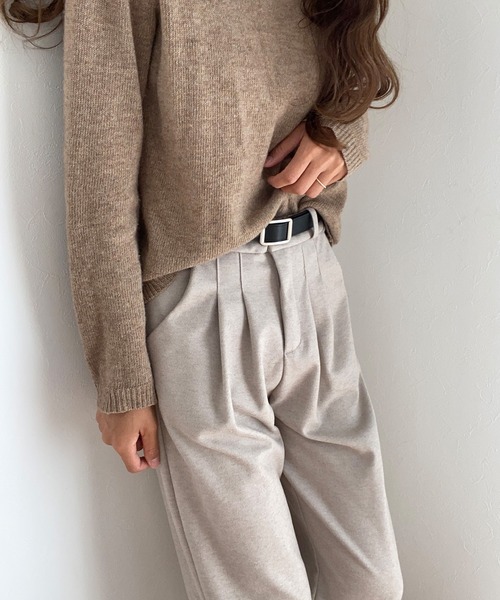 LAUIR(ラウアー)の「スクエアバックルノーホールベルト(ベルト・レディース・ブラウン/ブラック・FREE)」の3枚目の写真