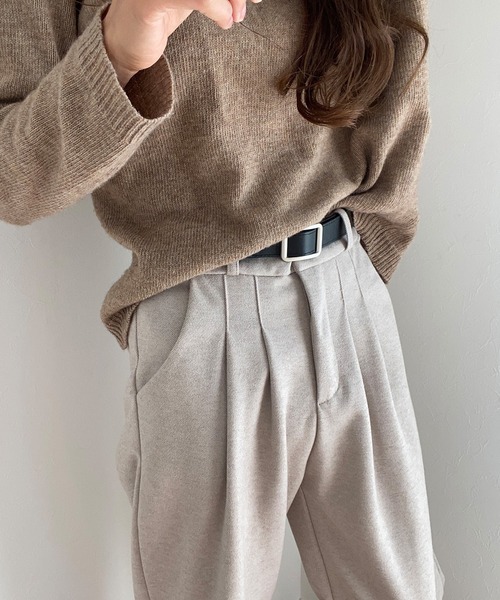 LAUIR(ラウアー)の「スクエアバックルノーホールベルト(ベルト・レディース・ブラウン/ブラック・FREE)」の4枚目の写真