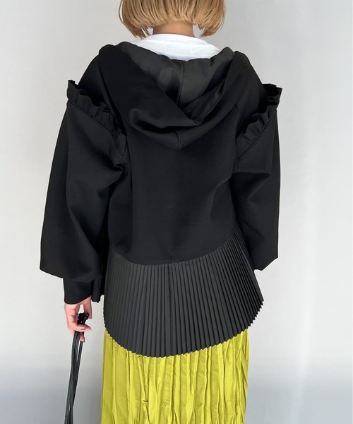 PICCIN(ピッチン)の「フリルスリーブプリーツフーディー(パーカー・レディース・ライトグレー/ブラック/オフホワイト・M)」の19枚目の写真