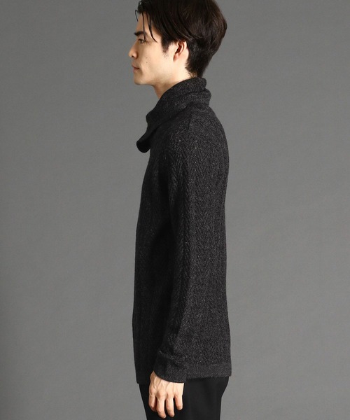 NICOLE CLUB FOR MEN（ニコルクラブフォーメン）の「ヘリンボン柄アフガンネックプルオーバー（ニット/セーター・メンズ・ホワイト×ブラック/ブラック系その他/レッド系その他/ホワイト×ライトグレー・MEDIUM/LARGE）」の6枚目の写真