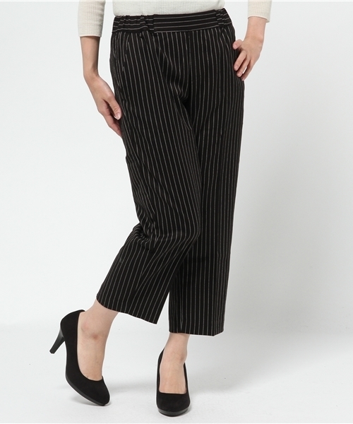 ROSE BUD（ローズバッド）の「S-LPT-14208 W/ELASTIC CROPPED PANTS（その他パンツ・レディース・ブラック/ネイビー・ONE SIZE）」の2枚目の写真