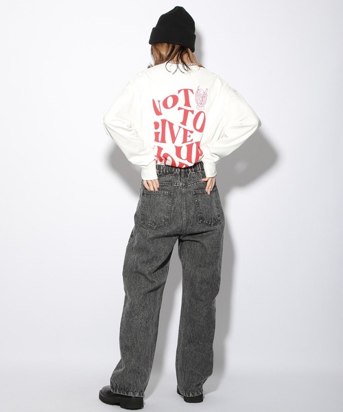 PBLIM(ページボーイリム)の「【PAGEBOYLIM】ユガミロゴロンT(Tシャツ/カットソー・レディース・ブラック/オフホワイト/グリーン・MEDIUM/LARGE)」の14枚目の写真