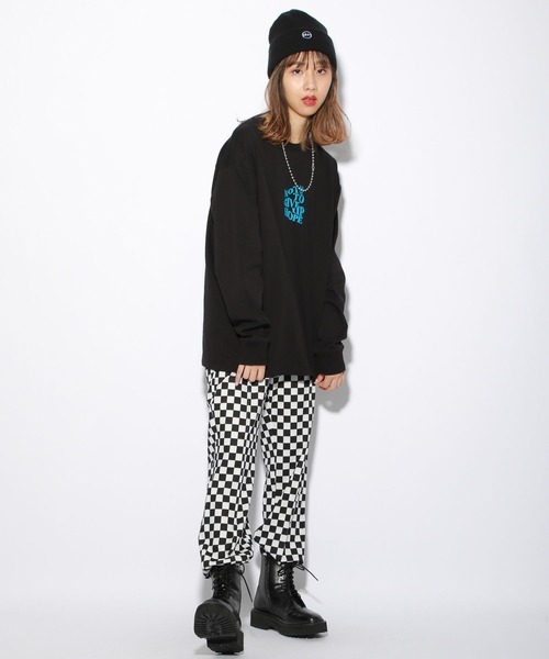 PBLIM(ページボーイリム)の「【PAGEBOYLIM】ユガミロゴロンT(Tシャツ/カットソー・レディース・ブラック/オフホワイト/グリーン・MEDIUM/LARGE)」の6枚目の写真