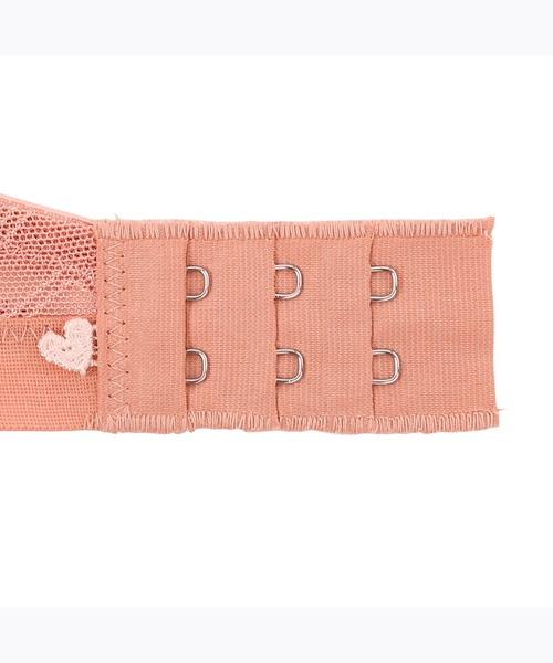 AMOSTYLE BY Triumph（アモスタイルバイトリンプ）の「きゅっと