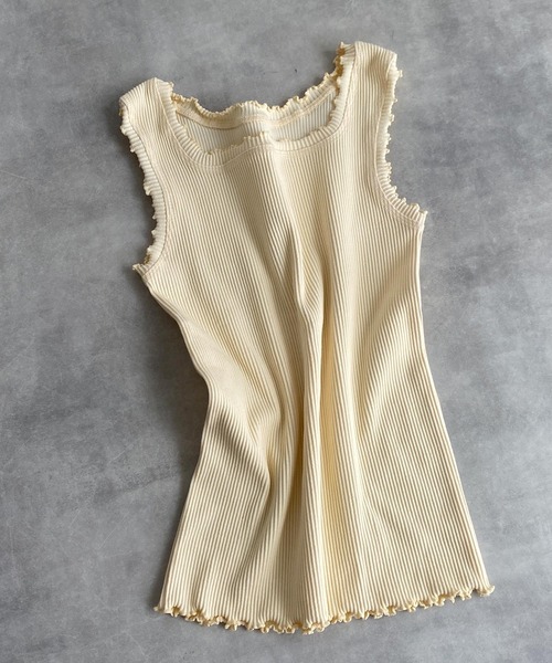 Crisp（クリスプ）の「スクエアフリルリブタンク（タンクトップ・レディース・ベージュ/ピンク/アイボリー/ミント/ブラック/ピンクベージュ/マスタード・FREE）」の2枚目の写真