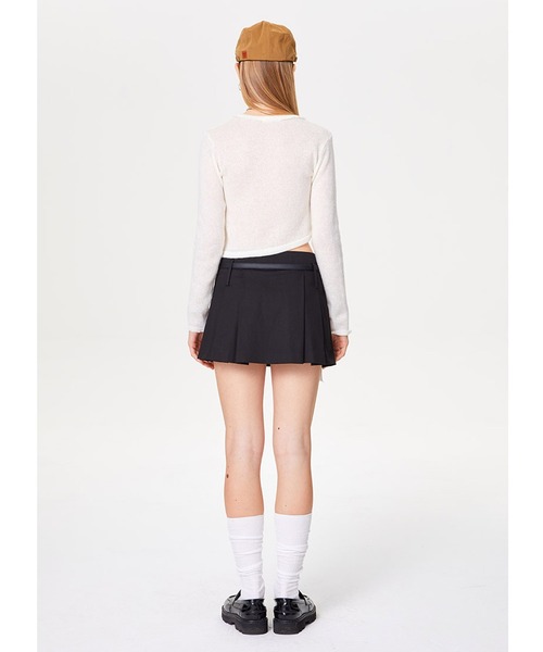 outxo（アウトエクソ）の「A'GEM/9 × .kom『OUTXO/アウトエクソ』LILLY UNBAL KNIT/アンバランスデザインニットソー（ニット/セーター・レディース・ブラック/イエロー/アイボリー・FREE）」の21枚目の写真