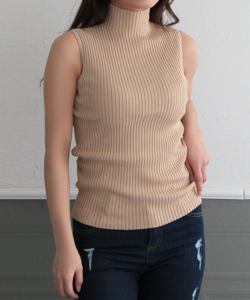 Julia Boutique（ジュリアブティック）の「ハイネック・パーソナルカラーノースリーブニットトップス/22046（ニット/セーター・レディース・ブルー/ブラウン/レッド/イエロー/ライトベージュ/パープル/グリーン/ピンク/ブラック/テラコッタ/オレンジ系/ホワイト・ONE）」の5枚目の写真