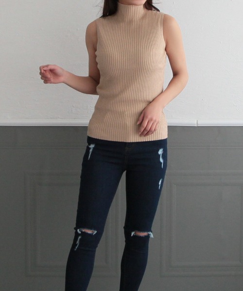 Julia Boutique（ジュリアブティック）の「ハイネック・パーソナルカラーノースリーブニットトップス/22046（ニット/セーター・レディース・ブルー/ブラウン/レッド/イエロー/ライトベージュ/パープル/グリーン/ピンク/ブラック/テラコッタ/オレンジ系/ホワイト・ONE）」の22枚目の写真