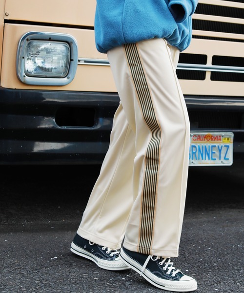 MSG（エムエスジー）の「センタージップワイドバギーデニムパンツ（デニムパンツ・メンズ・ブラック/ブラウン/パープル/グレー/グリーン/ネイビー/ブラック系/グレー系/ブラウン系/ブルー/レッド/ベージュ/ブルー系/インディゴブルー/ピンク系/ブラウン系2/ネイビー系/ブラック系2/ライトグレー・L/S/M/XL）」の10枚目の写真