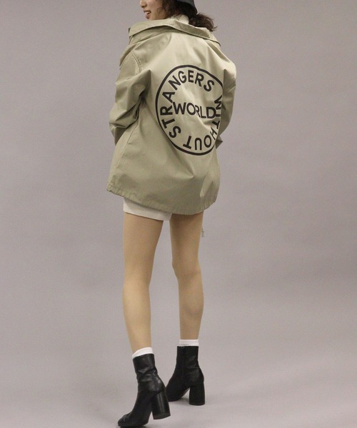 GIORDANO（ジョルダーノ）の「[ GIORDANO ] サークルロゴ コーチジャケット (ユニセックス）（ブルゾン・レディース・ブラック/ベージュ/ダークグリーン・MEDIUM/LARGE）」の21枚目の写真