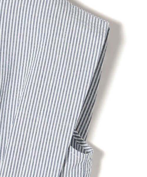 SHIPS（シップス）の「*〈手洗い可能〉サッカータックショルダー切替ブラウス ギンガム/ストライプ◇（シャツ/ブラウス・レディース・ライトグレー/ブラック/ネイビー/オフホワイト/ブルー・ONE SIZE）」の15枚目の写真